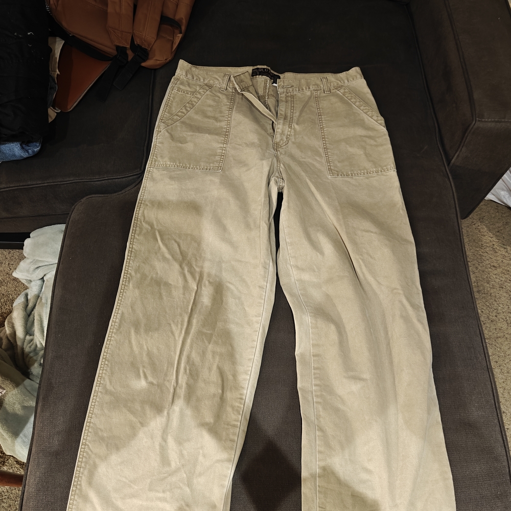 Old Navy Men's Khaki Chinos